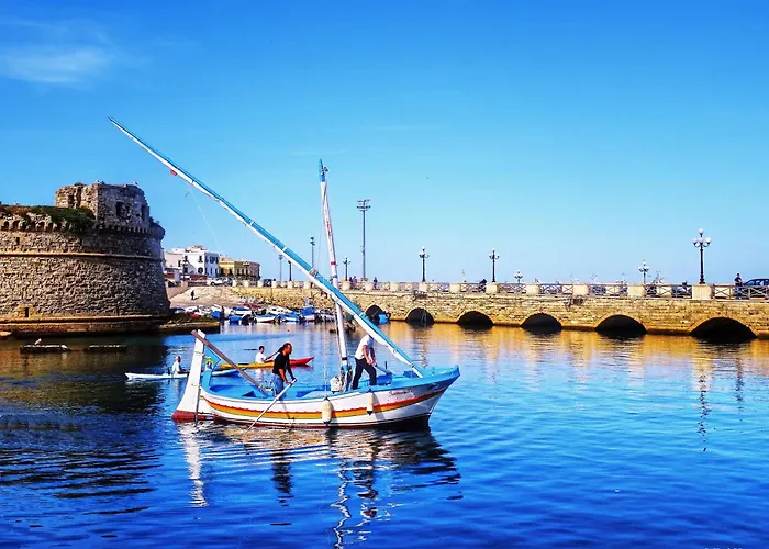 מלון דירות Ammiraglia Baia