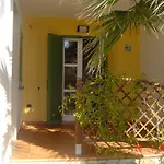 Aparthotel Ammiraglia Baia 3*
