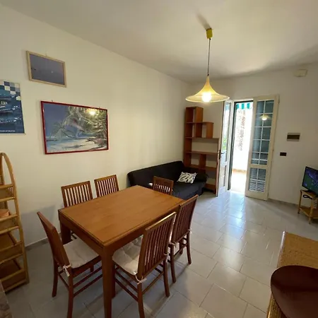 Апарт-готель Ammiraglia Baia