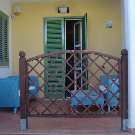 Апарт-готель Ammiraglia Baia