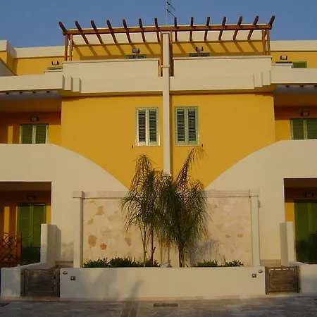 Апарт-готель Ammiraglia Baia 3*